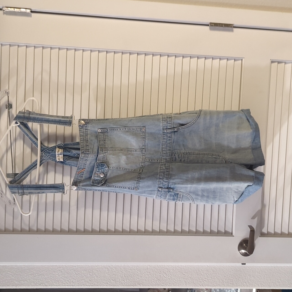 Free People short overalls